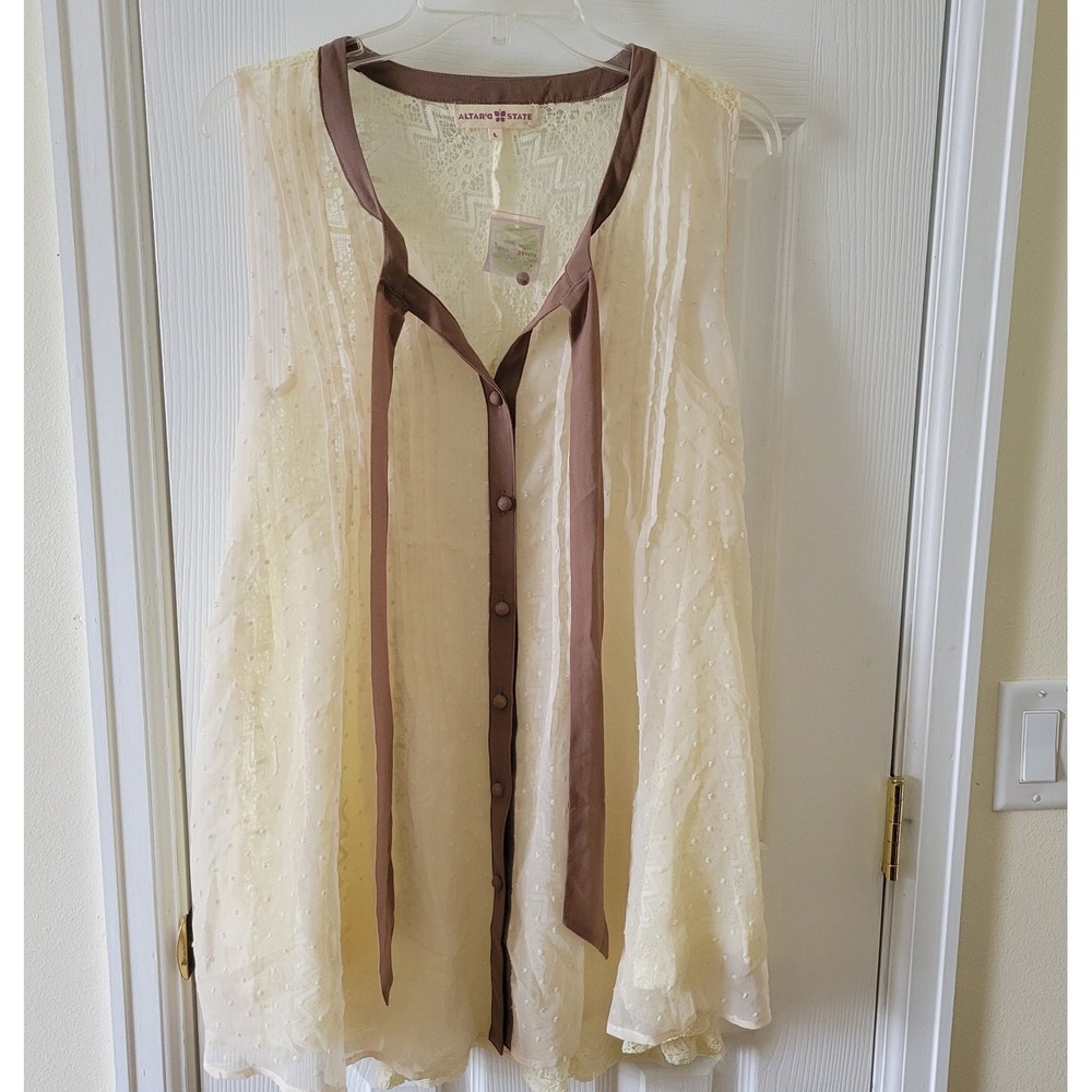 Altar'd State Top Tunic Large‎ Ivory Sheer Pin Tuck Lace Button Tie Boho Hippie